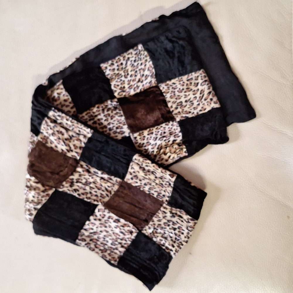Vintage Baar & Beards Velvet Scarf